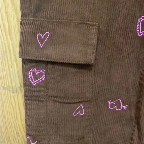 PacSun Brown Cargo Pants with Pink Heart Accents - Picture 6 of 10